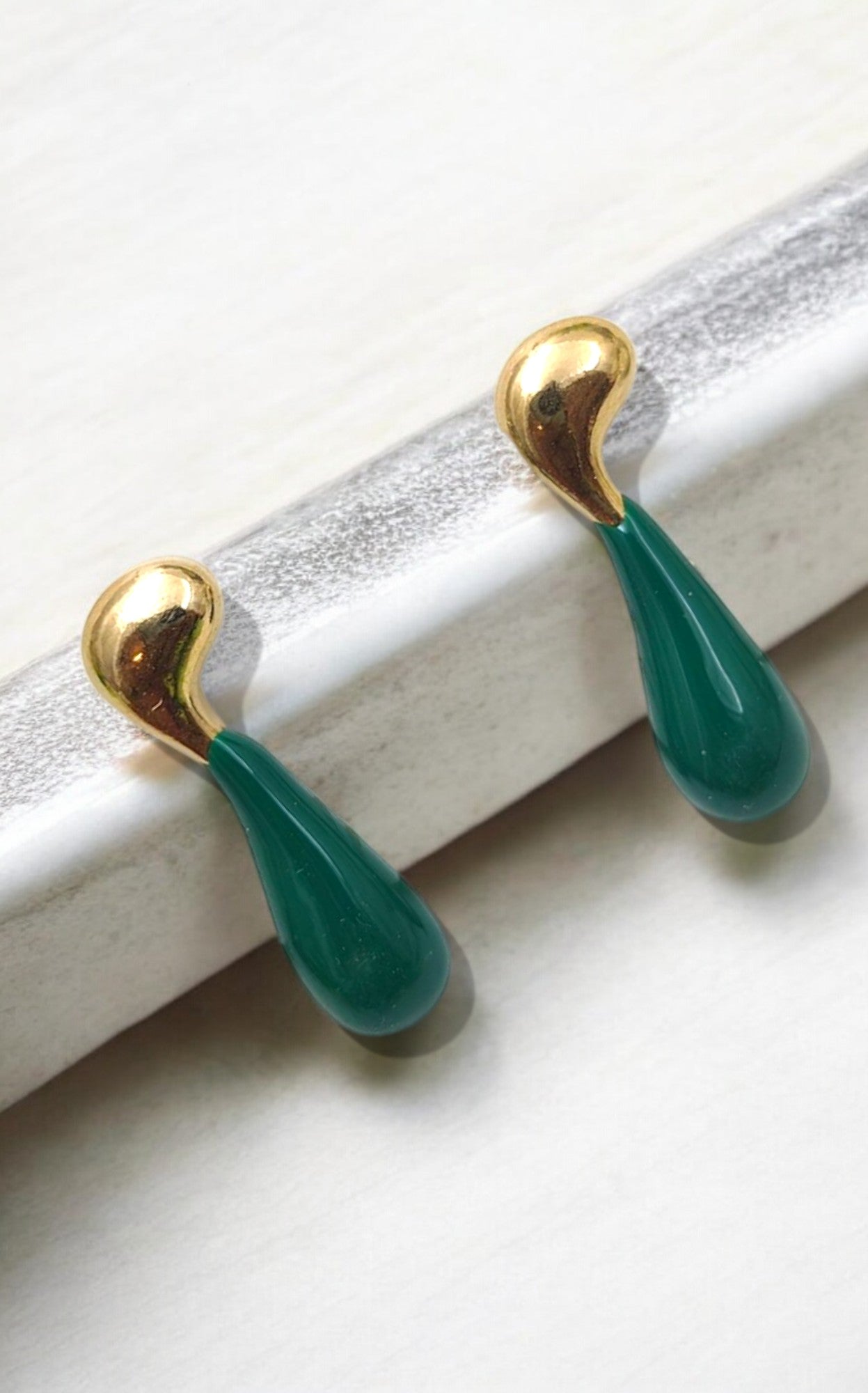 Emerald Tear Drop earrings | Italian Gold Plated - SACH JEWELS