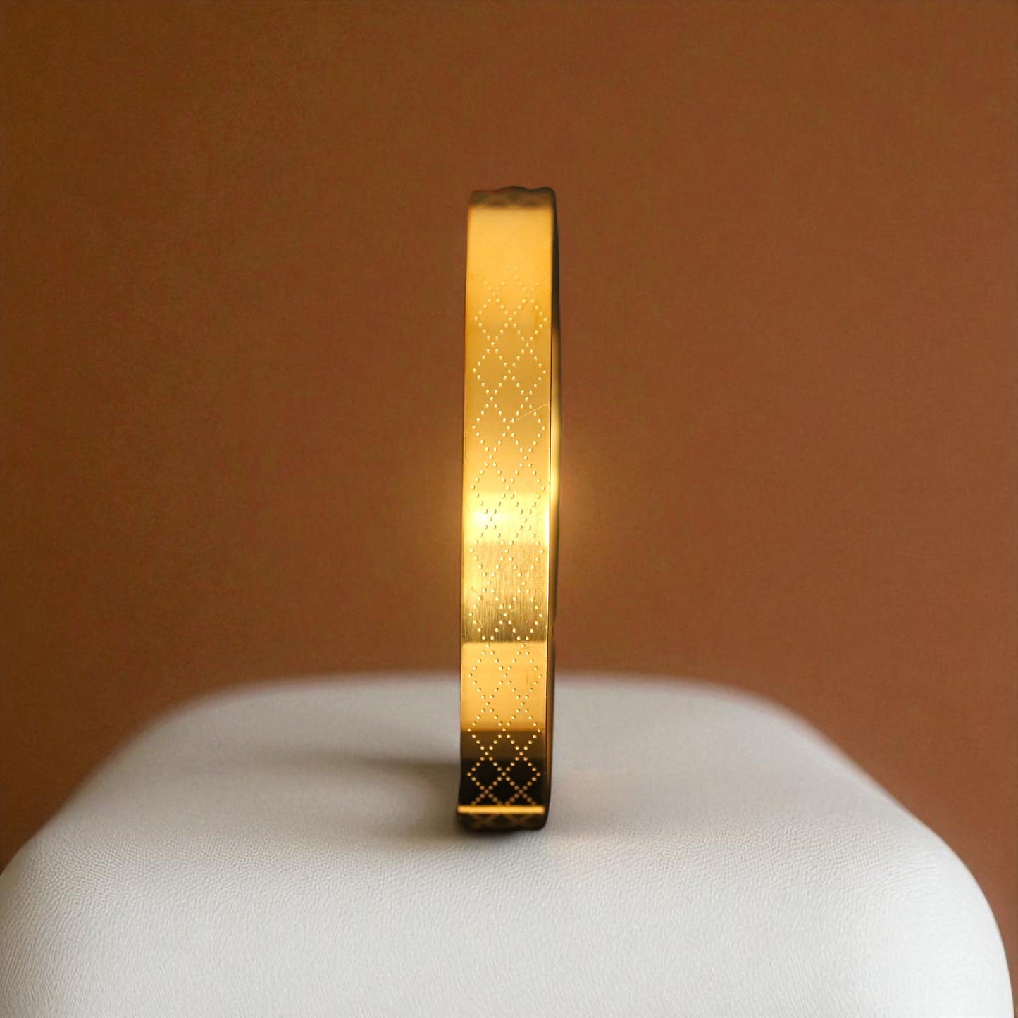 Cuff | Italian Gold Plated SACH JEWELS