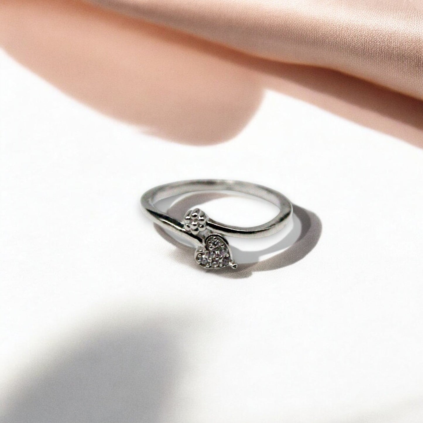Heart And Stone Studded Ring | 925 Sterling Silver - SACH JEWELS