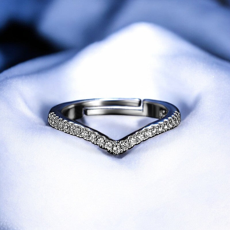 Women Sleek Diamond Ring | Italian Silver Plated - SACH JEWELS