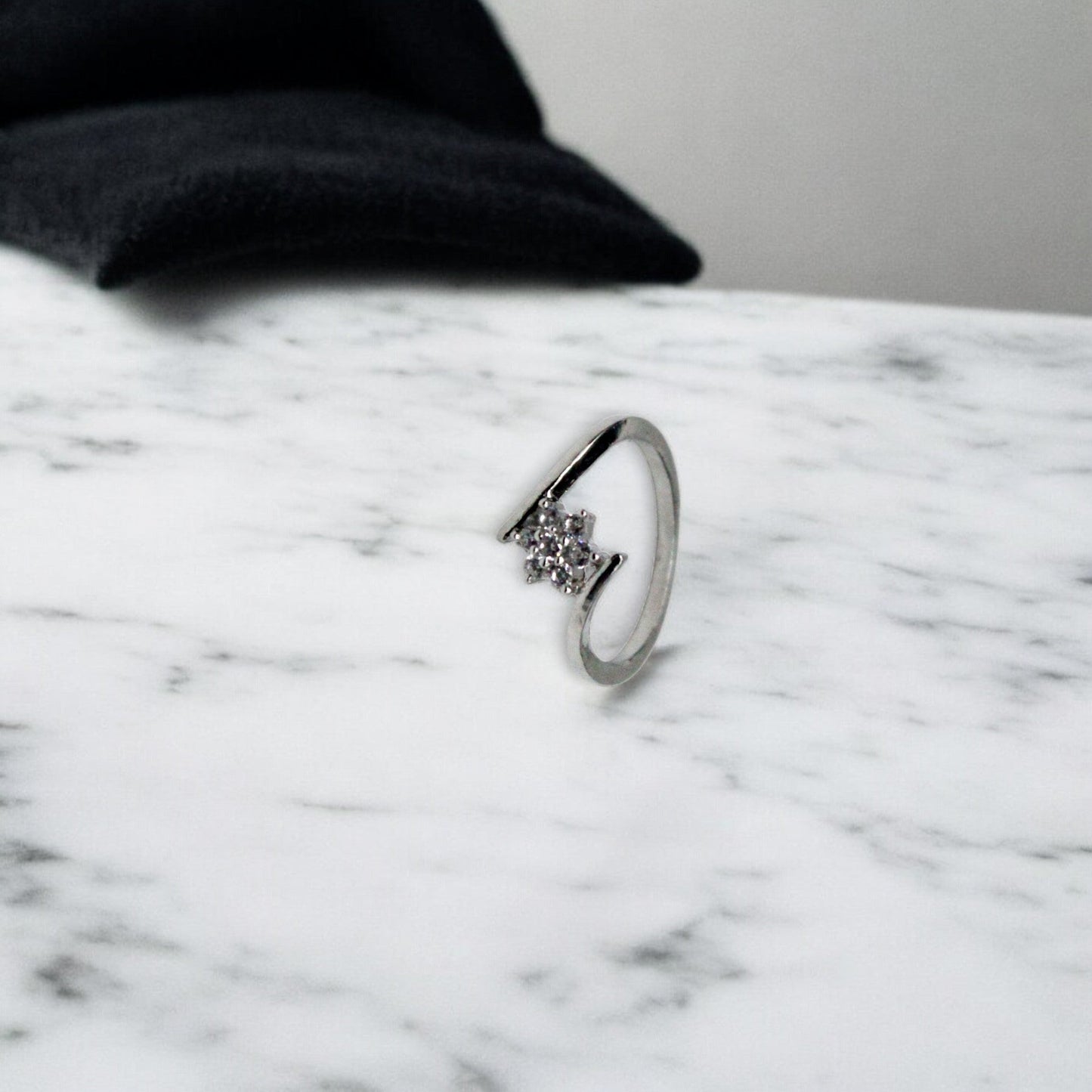 Twisted Star Diamond Ring | 925 Sterling Silver - SACH JEWELS