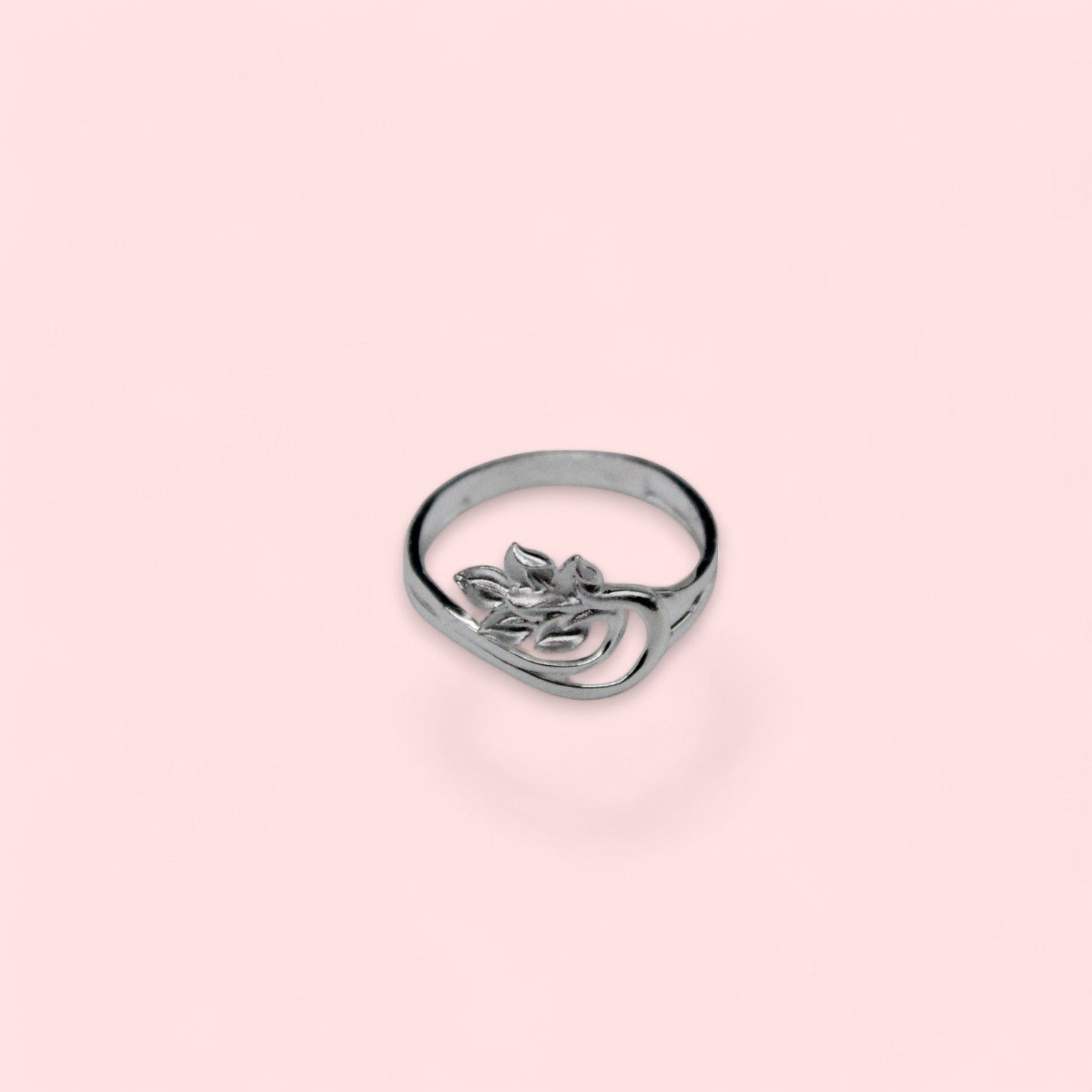 6 Petals Ring | 925 Sterling Silver - SACH JEWELS