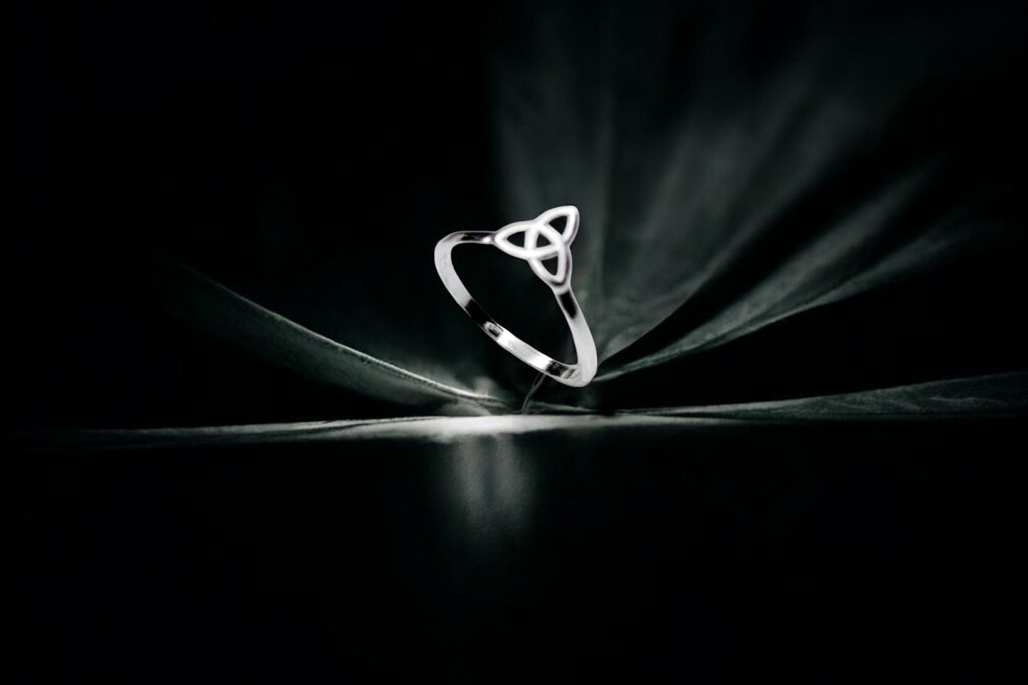 Love Knot Ring | 925 Sterling Silver - SACH JEWELS