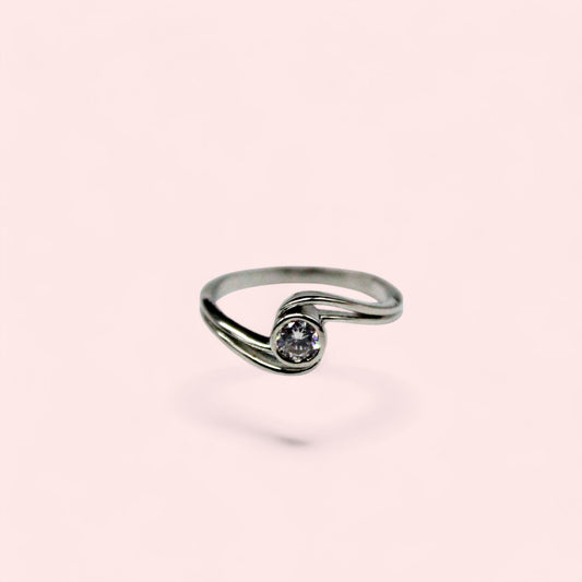 Twisted Diamond Stud Ring | 925 Sterling Silver - SACH JEWELS