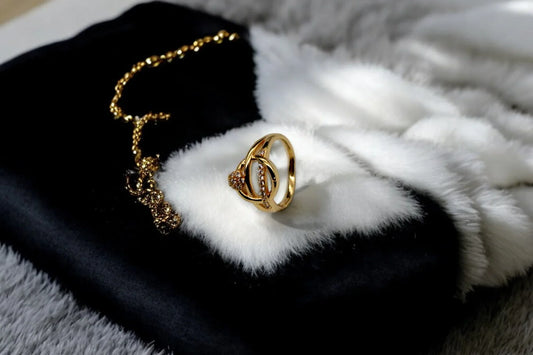 Diamond Curve Ring | Italian Gold Plated - SACH JEWELS