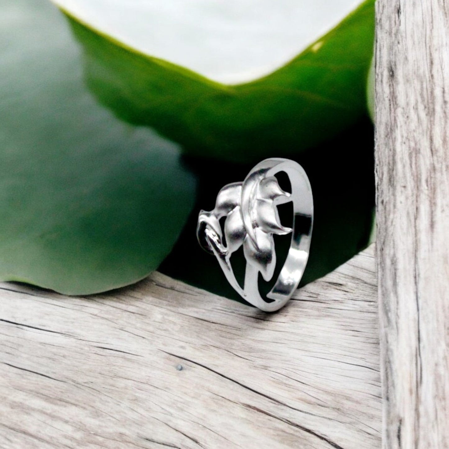 Petals Ring | 925 Sterling Silver - SACH JEWELS