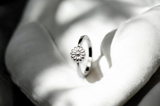 Love Filled Flower Ring | 925 Sterling Silver - SACH JEWELS