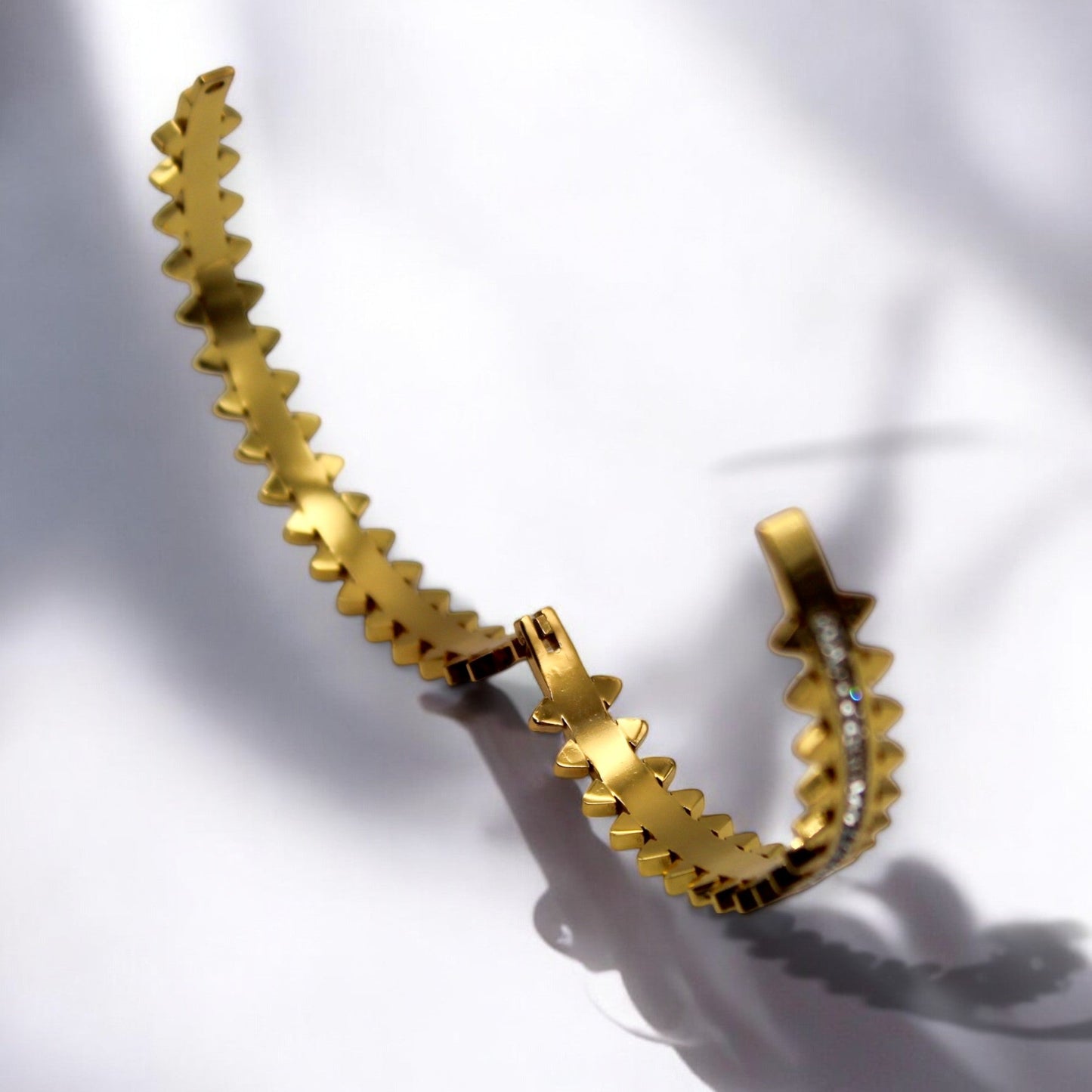 Women Triangular Rail Design Bracelet | Italian Gold Plated. - SACH JEWELS