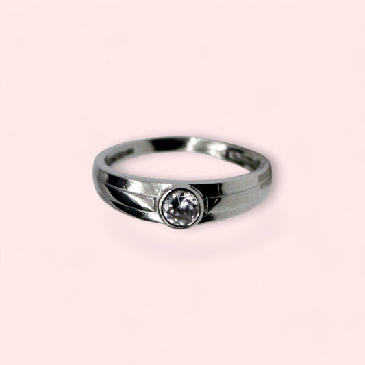 Spot Light Diamond Ring | 925 Sterling Silver - SACH JEWELS