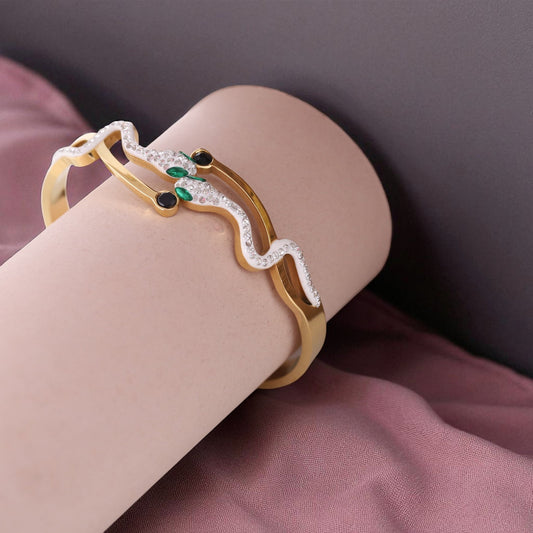 Cuff | Italian Gold Plated SACH JEWELS