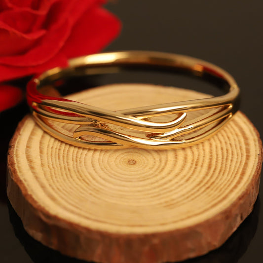Cuff | Italian Gold Plated SACH JEWELS
