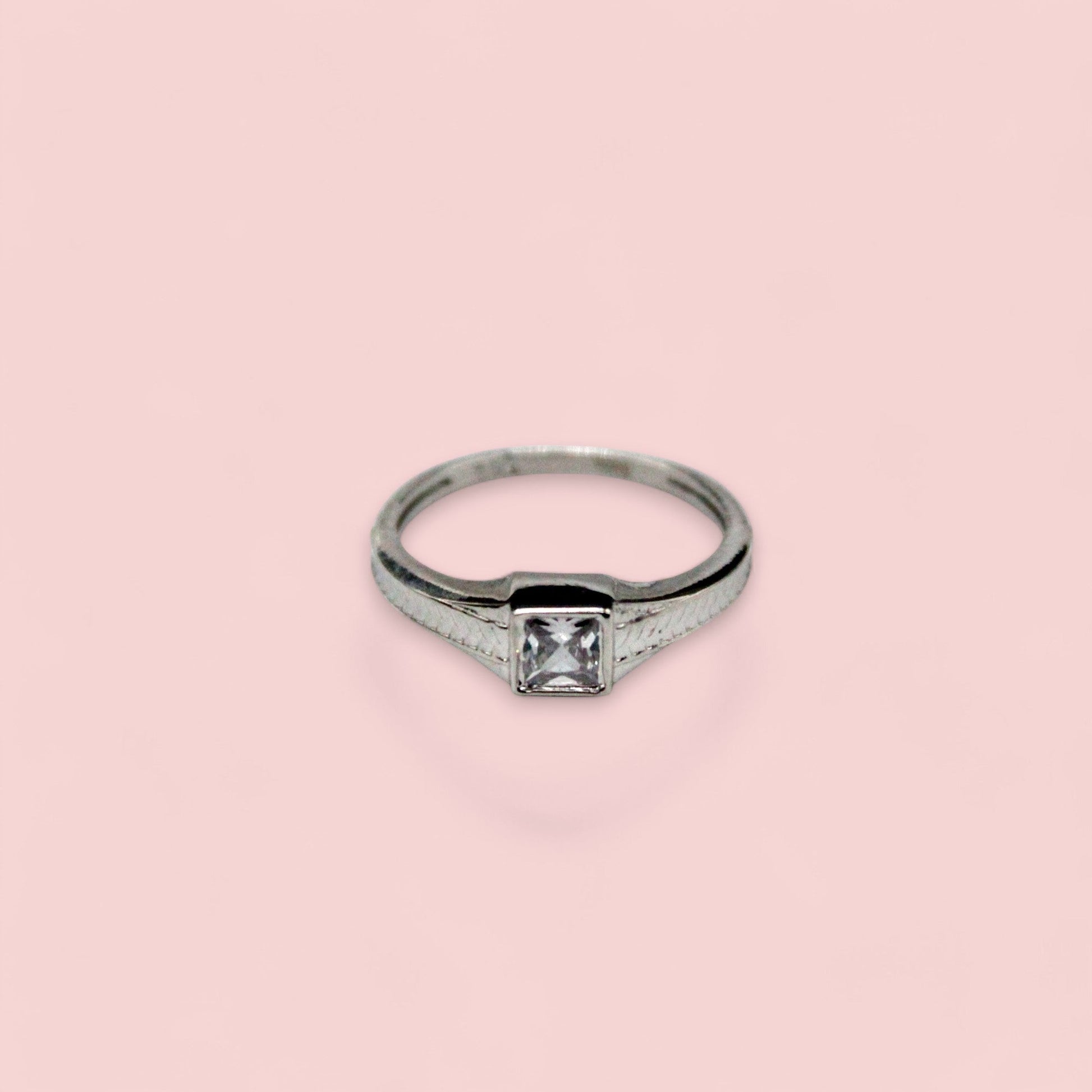 Center Diamond Ring | 925 Sterling Silver - SACH JEWELS