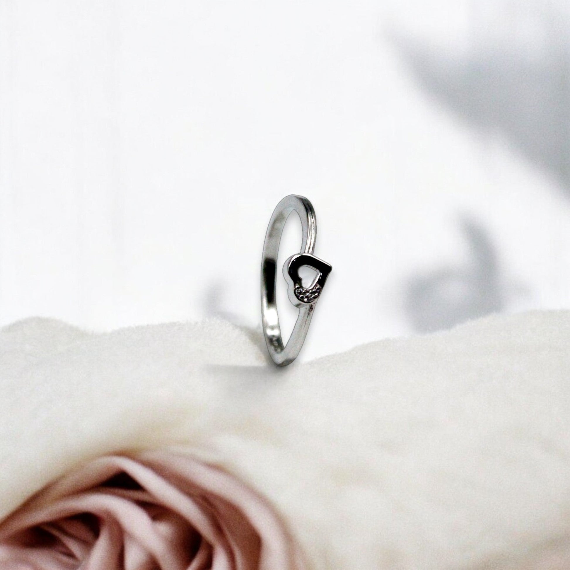 Heart Diamond Studded Ring | 925 Sterling Silver - SACH JEWELS