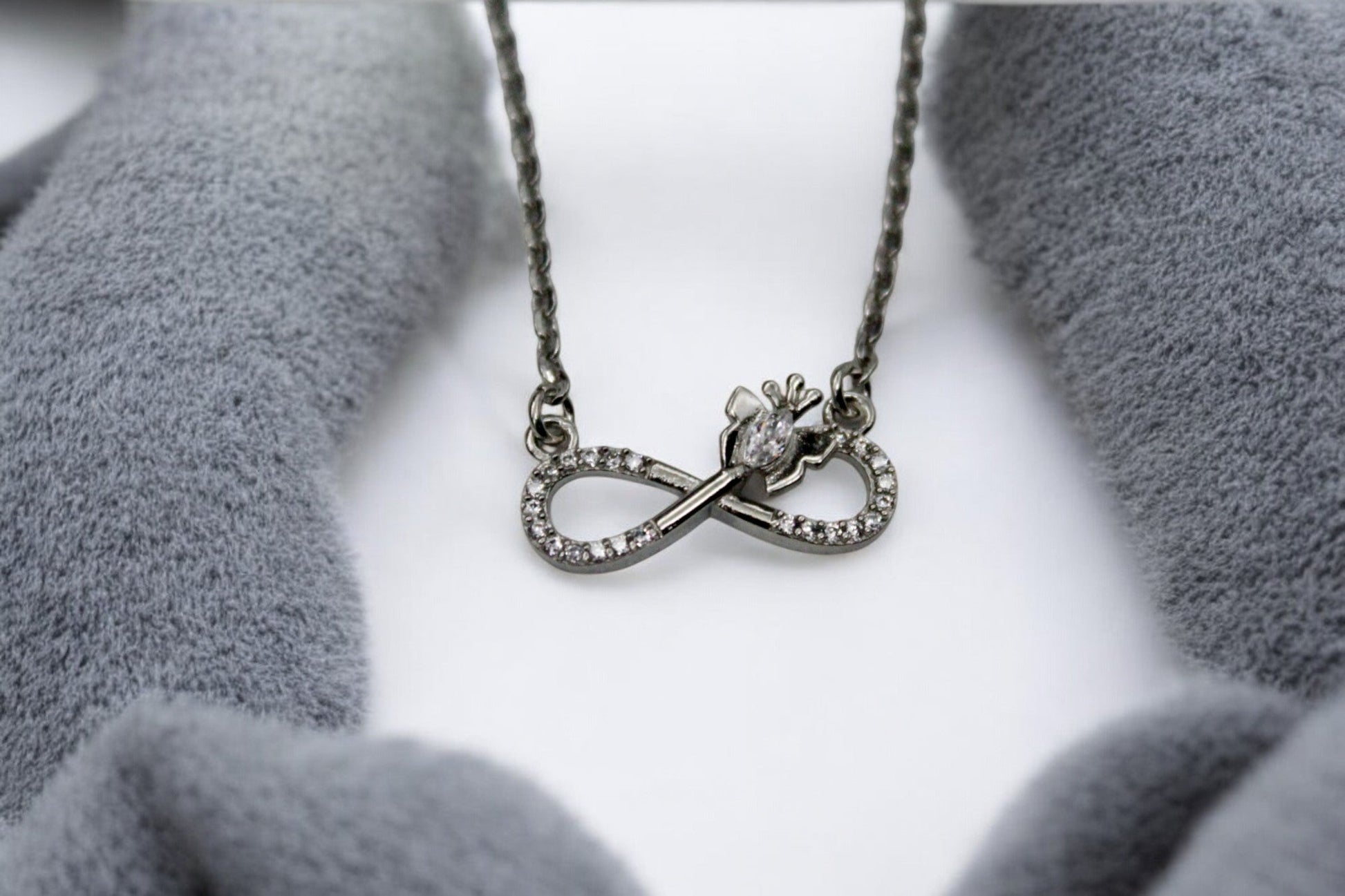 Diamond Studded Infinity Necklace | 925 Sterling Silver - SACH JEWELS