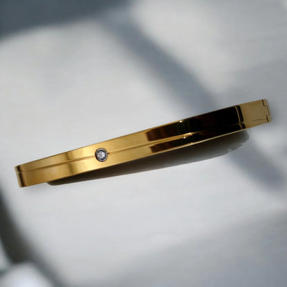 Single Diamond Bracelet | Italian Gold Plated. - SACH JEWELS