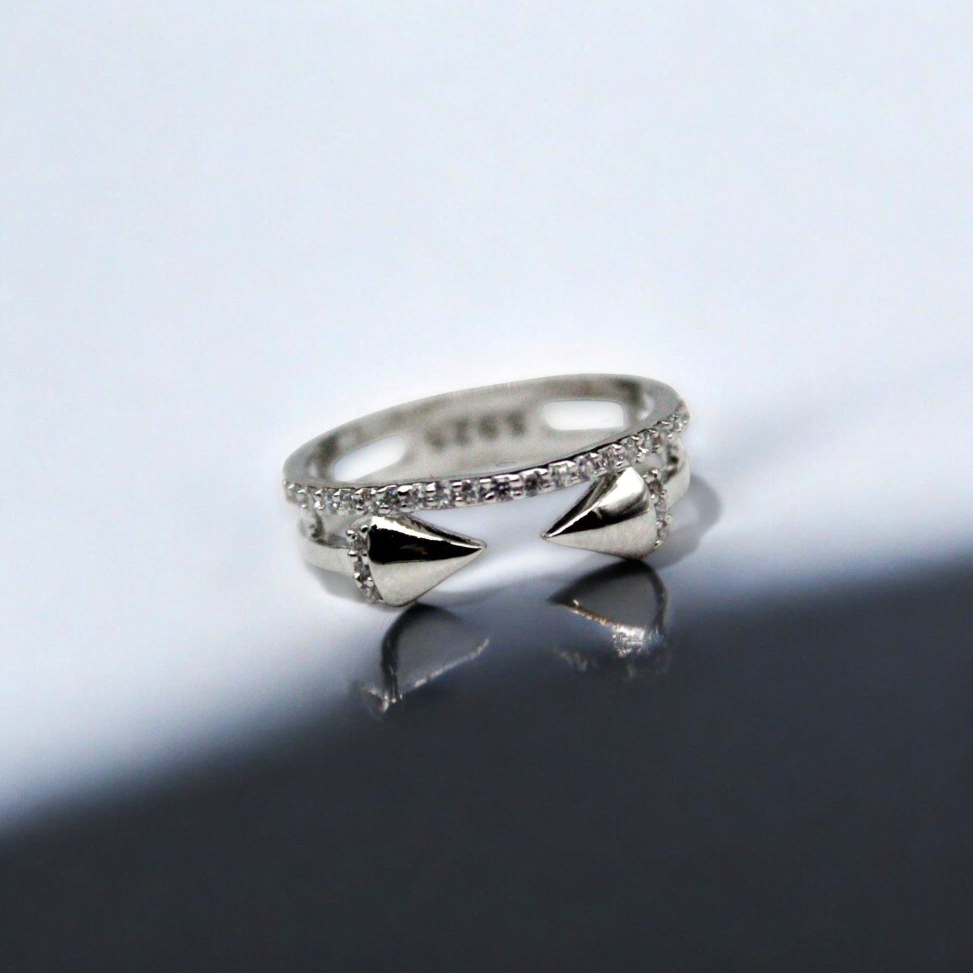 Studded Diamond Wheel Cut Ring | 925 Sterling Silver - SACH JEWELS