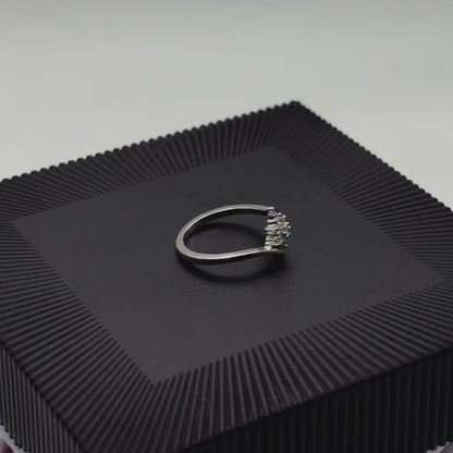 Twisted Star Diamond Ring | 925 Sterling Silver