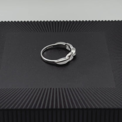 Hook Of Love Ring | 925 Sterling Silver