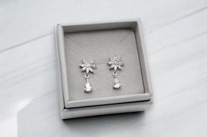 Star flower diamond drop stud Earrings | 925 Sterling Silver - SACH JEWELS