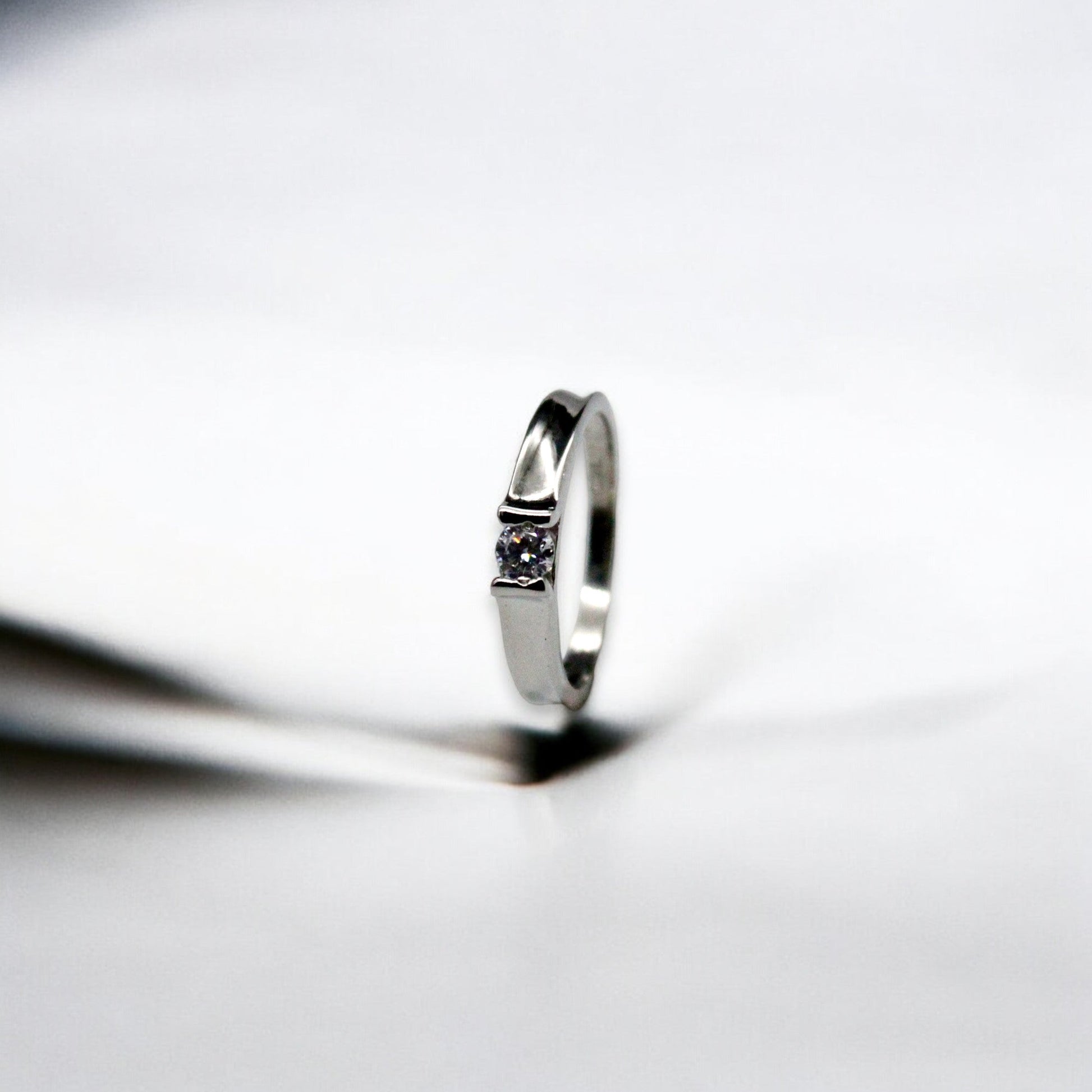 Gorgeous Diamond Studded Ring | 925 Sterling Silver - SACH JEWELS