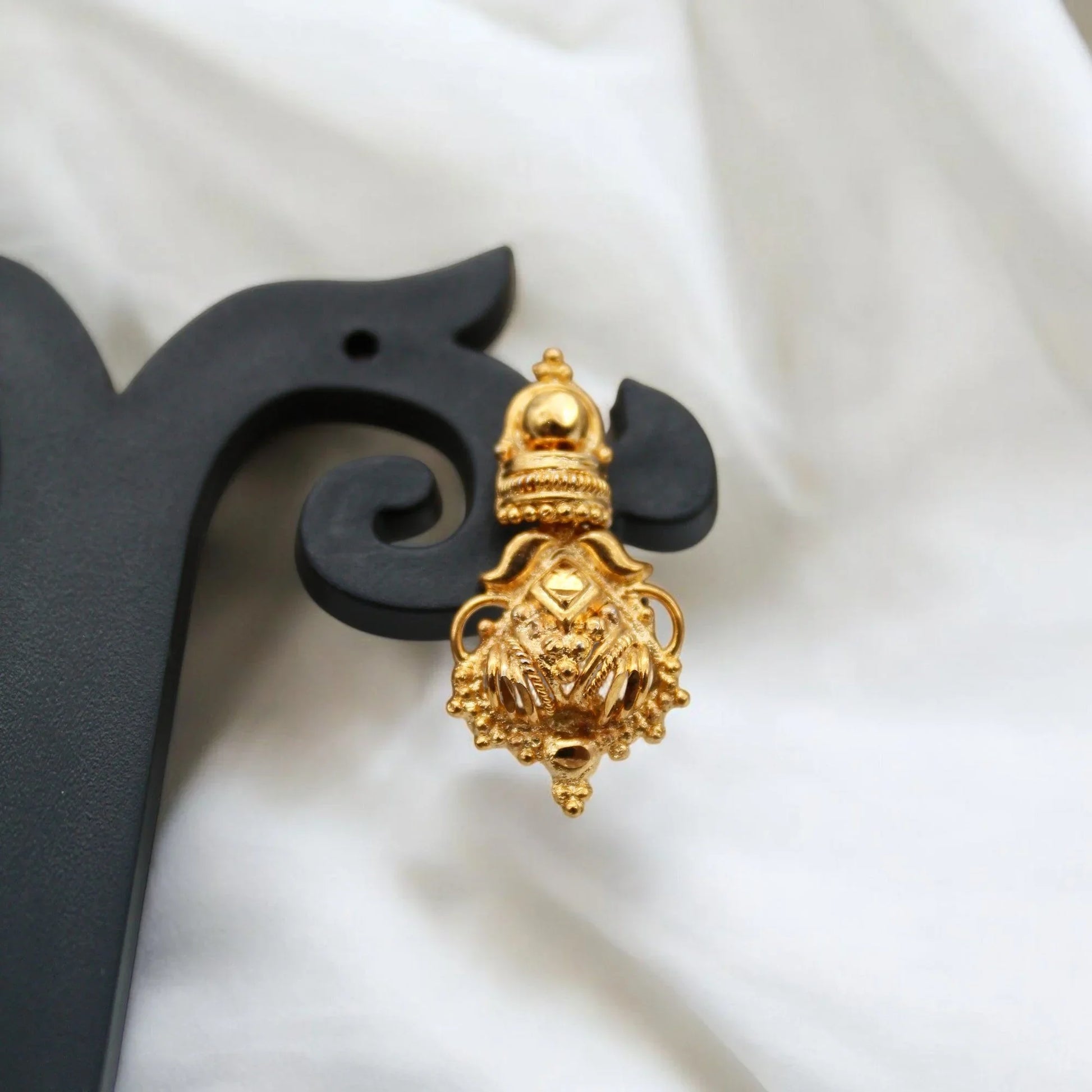 Gorgeous Jhumka | Italian Gold Plated - SACH JEWELS