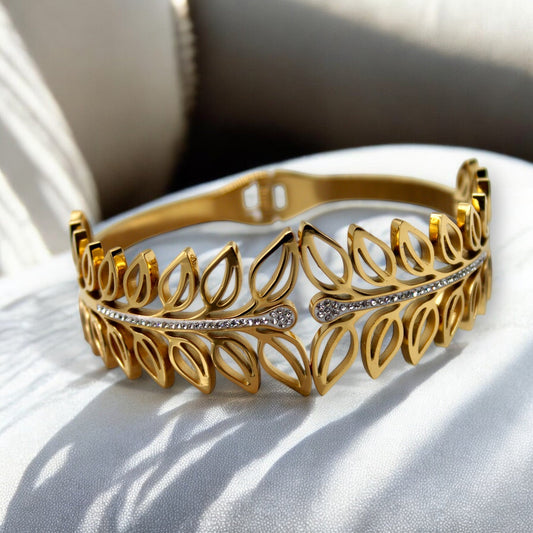 Women Leaf Crown Bracelet | Italian Gold Plated. - SACH JEWELS